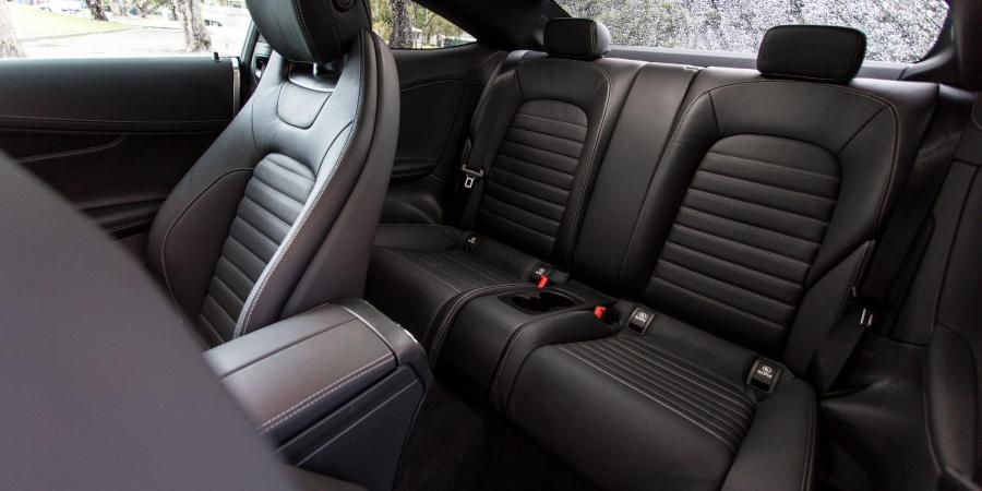 Интерьер Mercedes-Benz C300 Coupe AMG Line 2016 года  (AU) (фото 27 из 30)